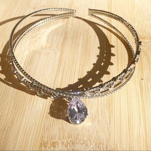 Neck choker jewelry